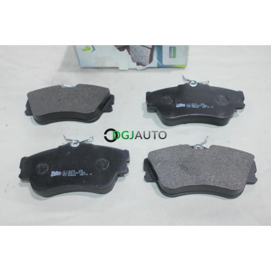Jeu 4 plaquettes de frein avant montage lucas Valeo 598622 pour volkswagen transporter T4 