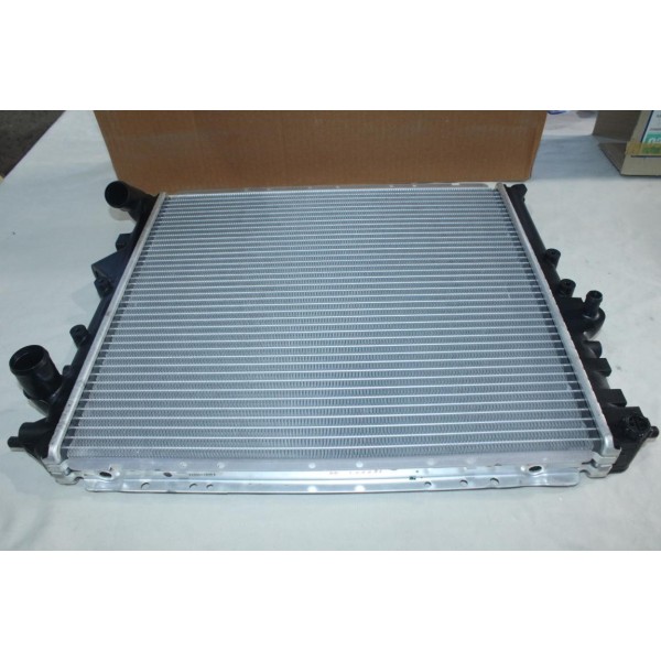 Radiateur de refroidissement moteur Valeo 730510 pour renault 19 R19 1.7 essence 1.9D 1.9 D diesel 