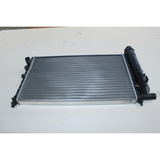 Radiateur de refroidissement moteur Valeo 883773 pour citroen BX 1.6 1.9 essence dont GTI 1.9D 1.9 D diesel 
