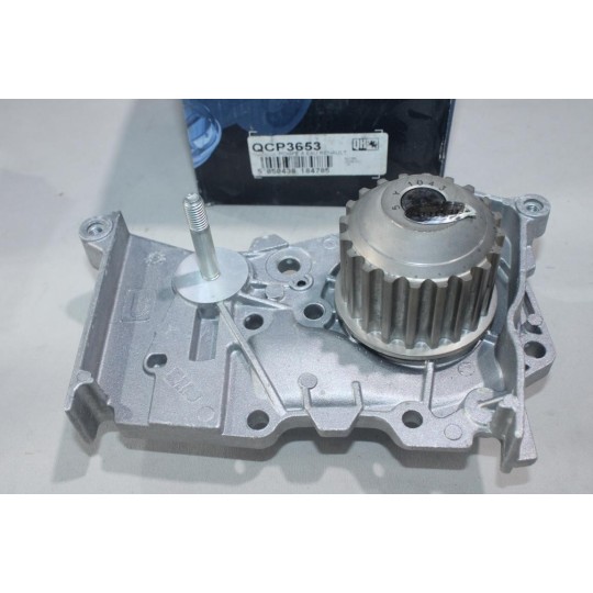 Pompe à eau Quinton Hazell QCP3653 pour renault laguna 1 2 3 I II III megane 1 2 3 I II III scenic 1 2 3 I II III kangoo 1 2 I 