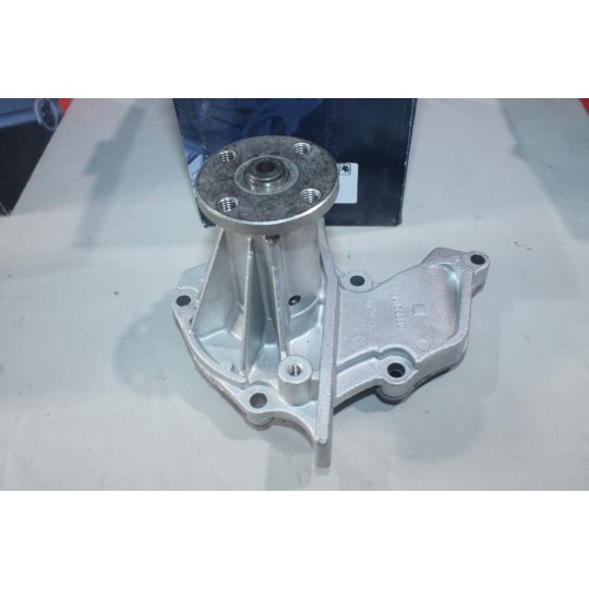 Pompe à eau avec joint Quinton Hazell QCP3224 pour ford fiesta 4 5 IV V focus 1 fusion cmax c-max puma mazda 2 DY 121 volvo S40 