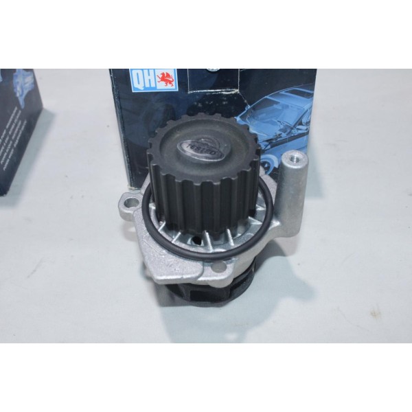 Pompe à eau + joint Quinton Hazell QCP3567 pour seat ibiza 3 III cordoba 2 II skoda fabia 1 volkswagen polo 4 IV 1.9SDI 1.9 SDI 
