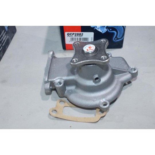 Pompe à eau avec joint Quinton Hazell QCP2882 pour nissan 100NX primera P10 P11 sunny N14 serena C23 almera N15 vanette HC23 