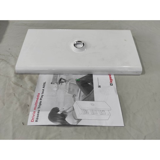 Couvercle porte de coffret de communication Legrand 413222 VDI (produit déballé)