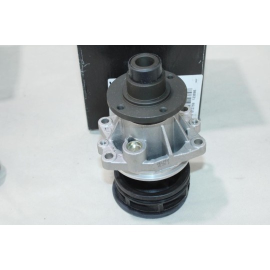 Pompe à eau + joint Delphi WP1612 pour BMW serie 3 5 et 7 E34 E36 E38 E39 land rover range rover opel omega B diesel 