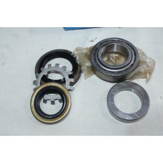 Kit roulement de roue arriere SKF VKBA3712 pour hyundai H1 H100 