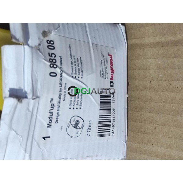 Scie cloche 79mm diametre ideal prise de courant Legrand 088508