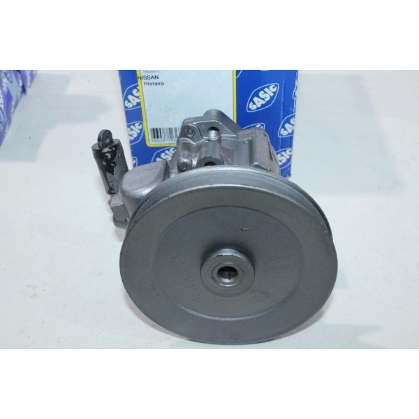 Pompe hydraulique de direction assistée montage ZF Sasic 7076041 OEM 491102F600 pour nissan primera P11 2.0TD 2.0 TD diesel 