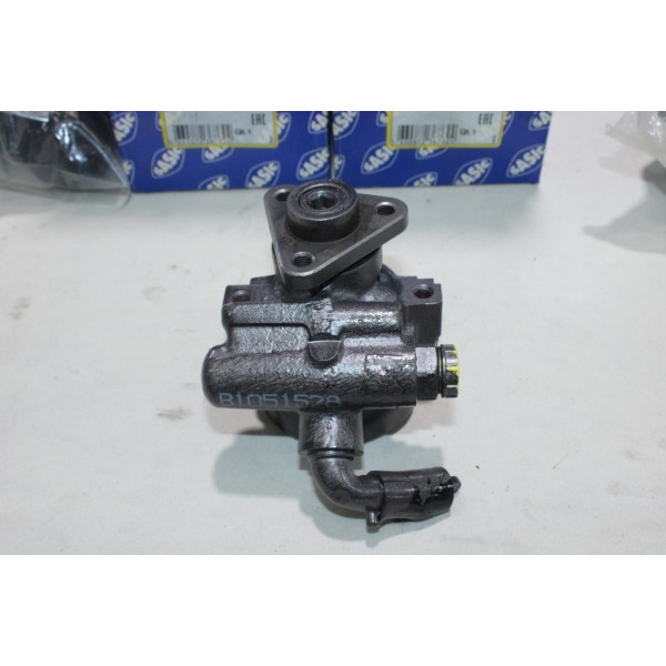 Pompe hydraulique de direction assistée Sasic 7076003 OEM 55186709 pour fiat brava bravo 1 marea doblo 1 1.6 16V essence 