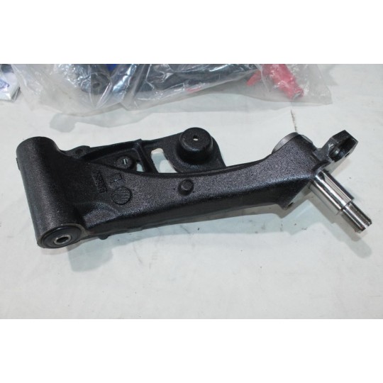Triangle bras de suspension arriere gauche Sasic 9005152 OEM 7769900 pour fiat punto 1 I barchetta lancia Y ypsilon 