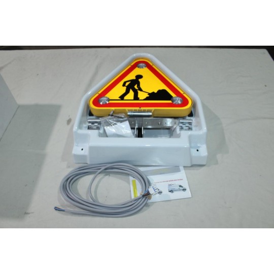 Panneau de signalisation chantier triflash de toit fourgon utilitaire Robert lye N2008143 TR512L TLP 500 