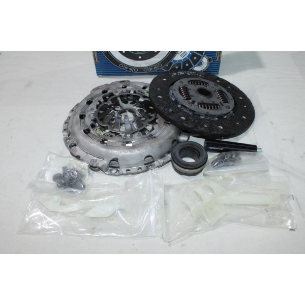 Kit embrayage disque + mecanisme + butée Sachs 3000951978 pour audi A4 A5 A6 Q5 1.8 2.0 3.2 essence 2.0TDI 2.0 TDI diesel 