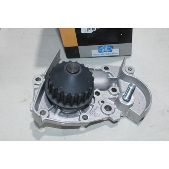Pompe à eau Saleri PA611A pour renault 19 R19 clio 1 I express 1.2 1.4 essence 