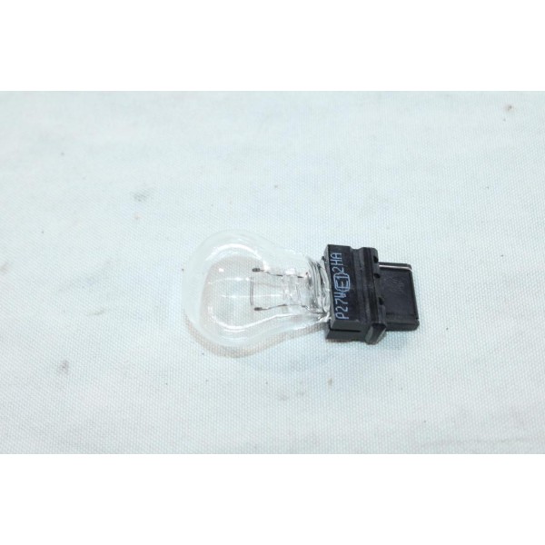 Ampoule de feu type P27W 2HA 12V E1 1593368 