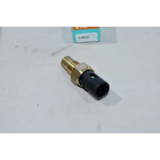 Sonde temperature liquide de refroidissement FAE 35750 pour renault safrane 1 twingo 1 kangoo 1 clio 2 II 1.2 2.0 2.2 essence 