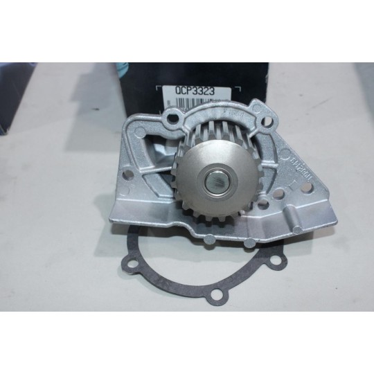 Pompe à eau + joint Quinton Hazell QCP3323 pour citroen xantia XM ZX evasion xsara fiat ulysse 1 lancia zeta peugeot 306 406 