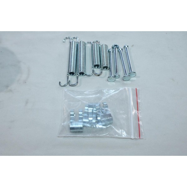 Kit ressorts et agrafes fixation machoire de frein Hella 8DZ355201-861 pour iveco daily 2 3 4 5 6 II III IV V VI renault mascott