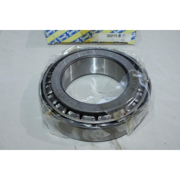 Roulement à rouleaux coniques SNR 32215.C 32215C pour saviem 