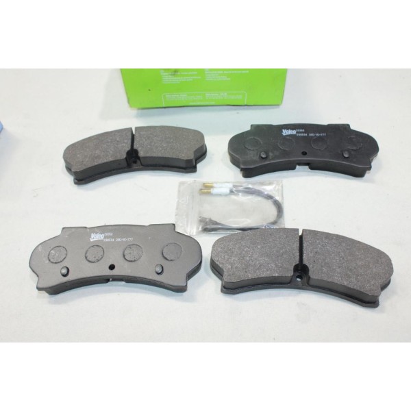 Jeu 4 plaquettes de frein avant montage bendix Valeo 598594 pour peugeot J9 
