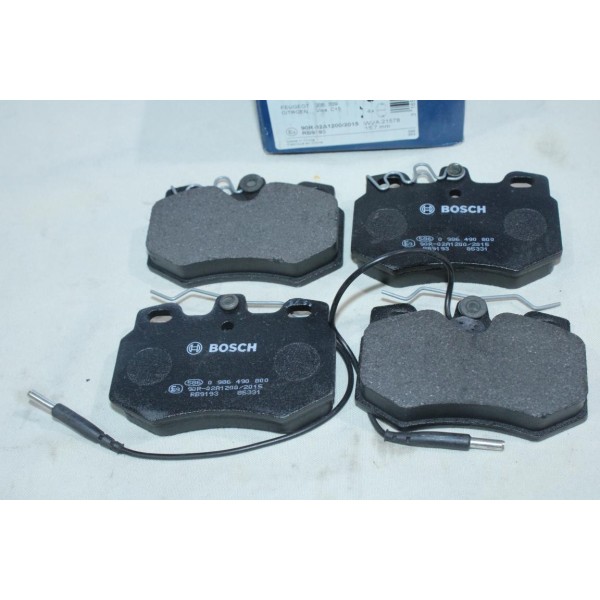 Jeu 4 plaquettes de frein avant montage lucas Bosch BP774 0986490800 pour citroen C15 visa peugeot 205 309 