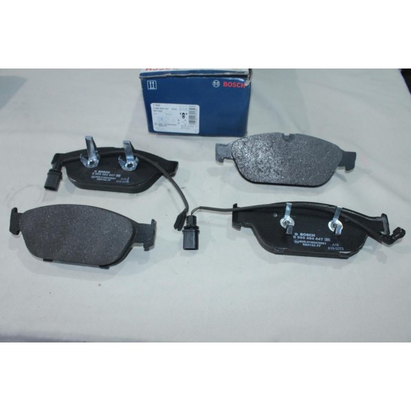 Lot 4 plaquettes de frein avant montage teves Bosch BP1369 0986494447 pour audi A6 A7 A8 
