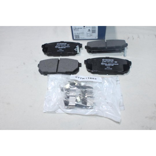 Jeu 4 plaquettes de frein arriere montage sumitomo Bosch BP2719 0986494590 pour kia sorento 1 