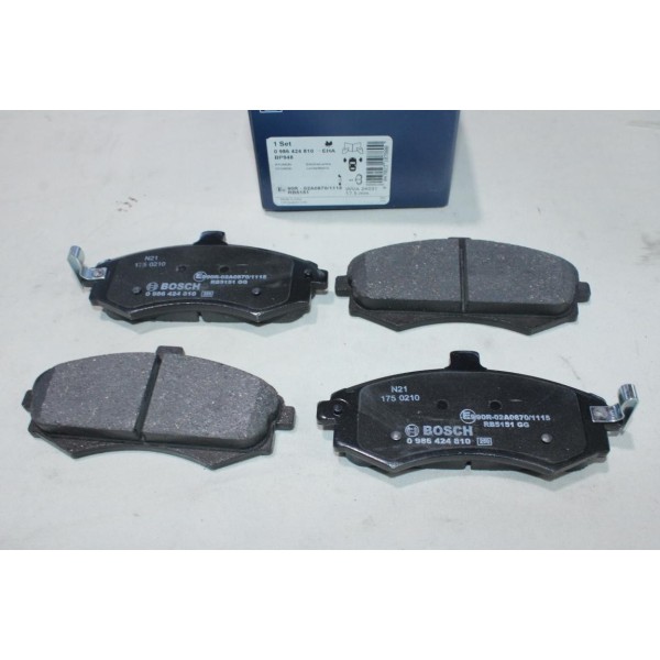 Lot 4 plaquettes de frein avant montage akebono Bosch BP948 0986424810 pour hyundai elantra XD matrix FC kia cerato 