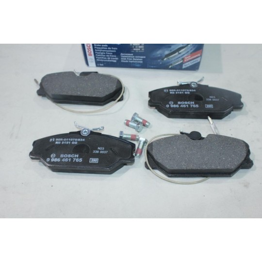 Jeu 4 plaquettes de frein avant montage lucas Bosch BP613 0986461765 pour renault 25 R25 laguna 1 safrane espace 2 II megane 1 