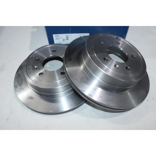 Jeu 2 disques de frein arriere ventilé 303mm diametre Bosch BD1146 0986479268 pour opel antara chevrolet captiva 