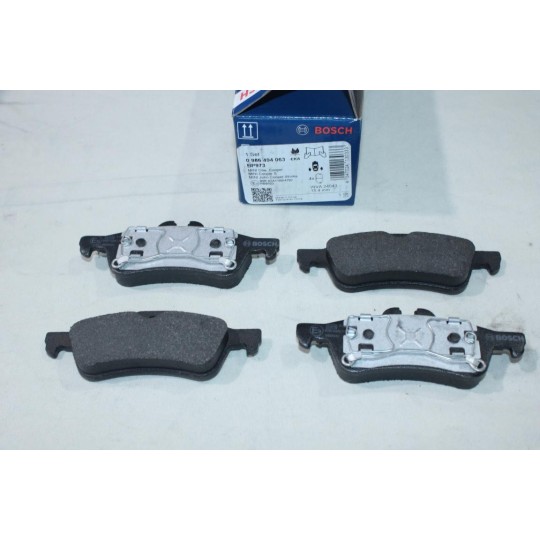 Lot 4 plaquettes de frein arriere montage teves Bosch BP973 0986494063 pour mini one cooper R50 R52 R53 