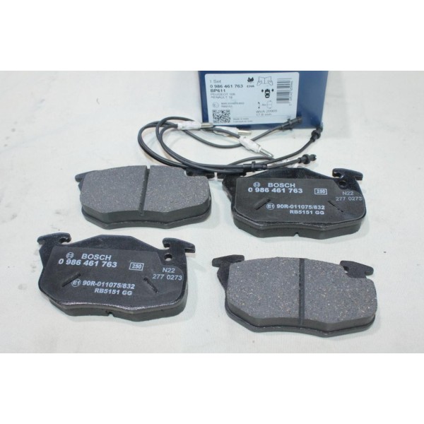 Jeu 4 plaquettes de frein avant montage bosch Bosch BP611 0986461763 pour citroen saxo peugeot 106 renault 18 19 R18 R19 express