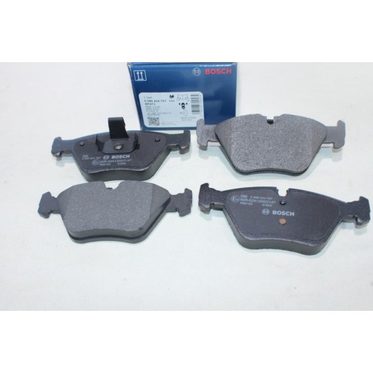 Jeu 4 plaquettes de frein avant montage teves Bosch BP473 0986424767 pour BMW serie 3 X3 Z4 E46 E83 E85 E86 MG ZT ZT-T rover 75 