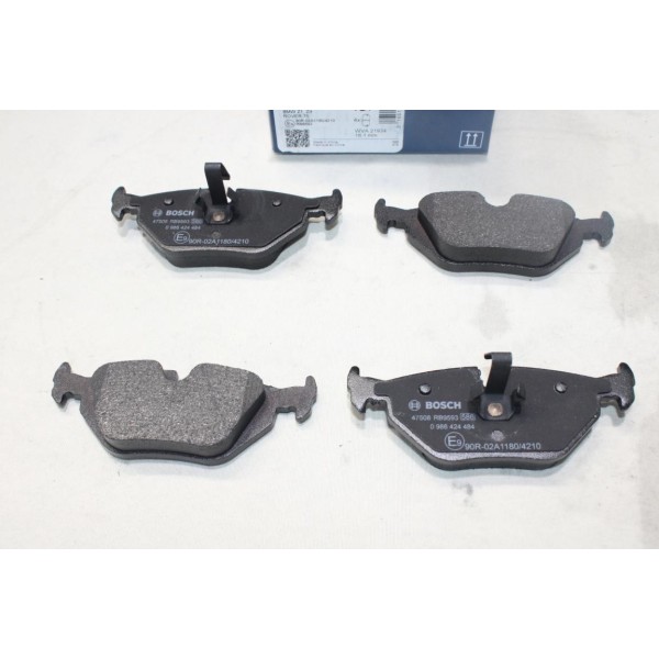 Jeu 4 plaquettes de frein arriere montage teves Bosch BP252 0986424484 pour BMW serie 3 Z1 E30 E36 E46 Z4 E85 E86 MG ZT ZTT 