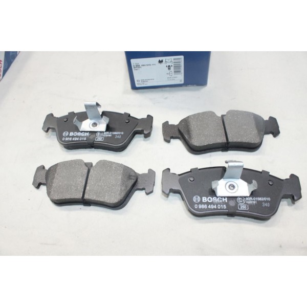 Jeu 4 plaquettes de frein avant montage teves Bosch BP251 0986494015 pour BMW serie 3 Z3 Z4 E36 E46 E85 