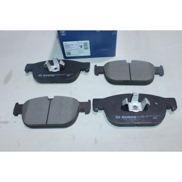 Jeu 4 plaquettes de frein avant montage teves Bosch BP2383 0986424599 pour volvo V60 V90 S60 S90 C40 XC40 XC60 XC90 