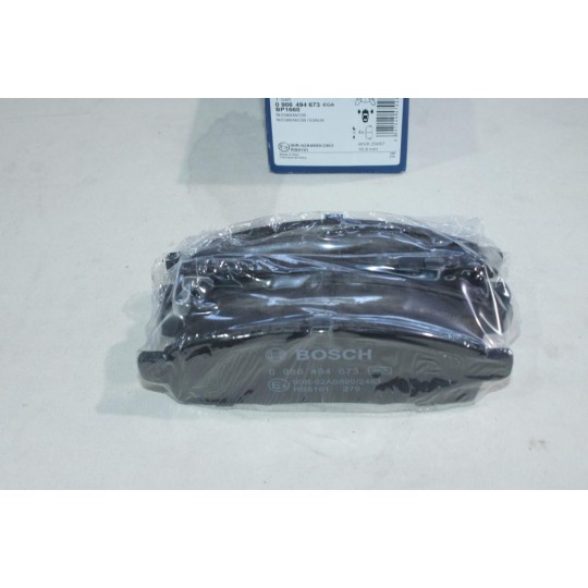 Lot 4 plaquettes de frein avant montage tokico Bosch BP1668 0986494673 pour nissan NV200 