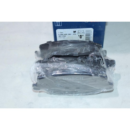 Lot 4 plaquettes de frein avant montage mando Bosch BP1765 0986495392 pour fiat tipo 2 II 