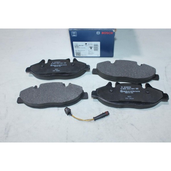 Jeu 4 plaquettes de frein avant montage bendix Bosch BP991 0986494081 pour mercedes vito W639 