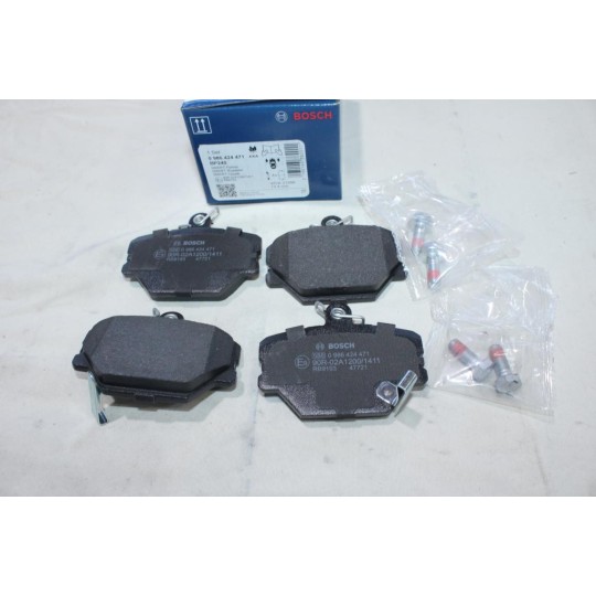Lot 4 plaquettes de frein avant montage bosch Bosch BP240 0986424471 pour smart cabrio city crossblade roadster fortwo 450 451 