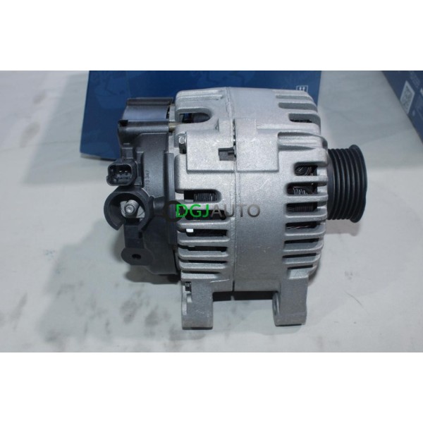 Alternateur 150A Bosch 0986047360 pour citroen C2 C3 C4 C5 C8 xsara dont picasso berlingo 1 fiat ulysse 2 II lancia phedra