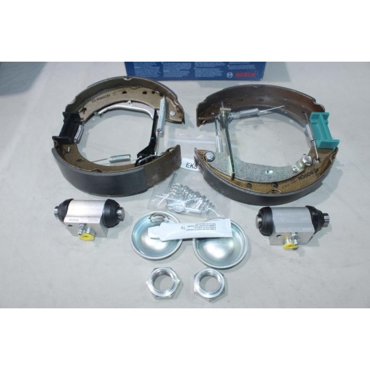 Kit frein arriere prémonté 203x38mm montage girling Bosch KS548 0204114548 pour peugeot 206 dont SW 