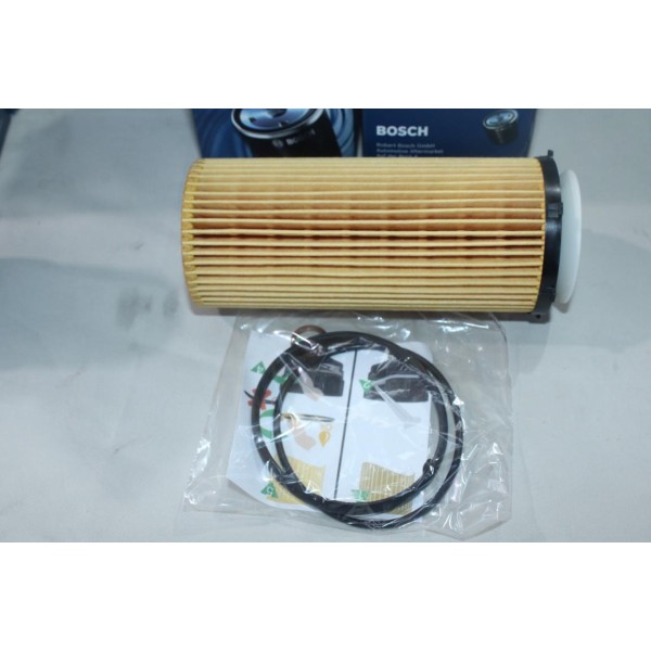 Filtre à huile Bosch P7094 F026407094 pour BMW serie 3 5 7 X5 X6 E70 E71 E72 E90 E91 E92 E93 F01 F02 F03 F04 F07 F10 F11 diesel 
