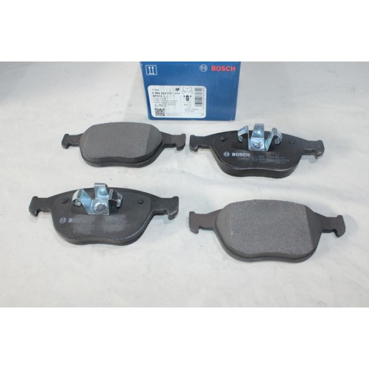Lot 4 plaquettes de frein avant montage teves Bosch BP414 0986424701 pour ford focus 1 I tourneo transit connect fiesta 5 V 