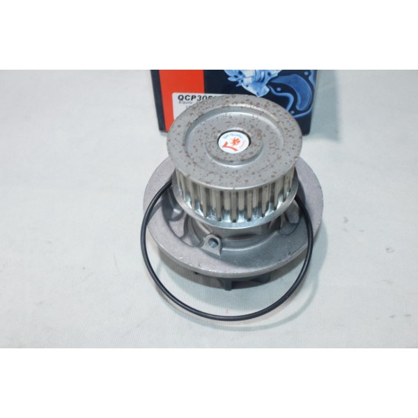 Pompe à eau + joint Quinton Hazell QCP3059 pour opel kadett E omega B astra F G H calibra vectra A B sintra frontera A zafira A 