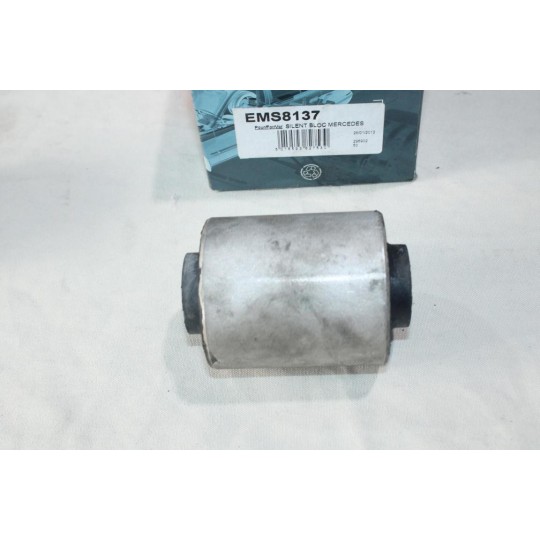 Silent bloc triangle bras de suspension Quinton Hazell EMS8137 pour mercedes classe C SLK CLK W202 R170 C208 