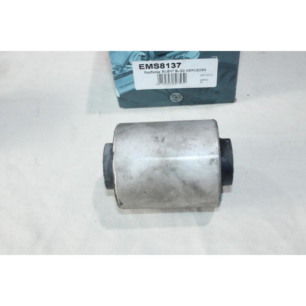 Silent bloc triangle bras de suspension Quinton Hazell EMS8137 pour mercedes classe C SLK CLK W202 R170 C208 