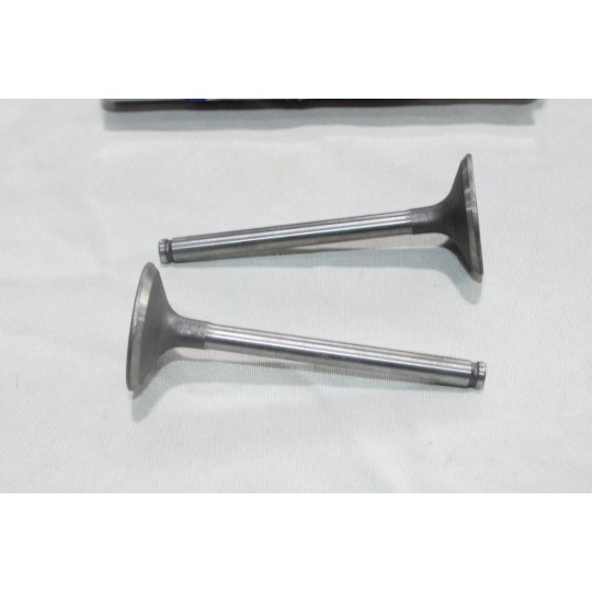 Lot 2 soupapes admission Osvat 0313 S pour renault 9 18 R9 R18 