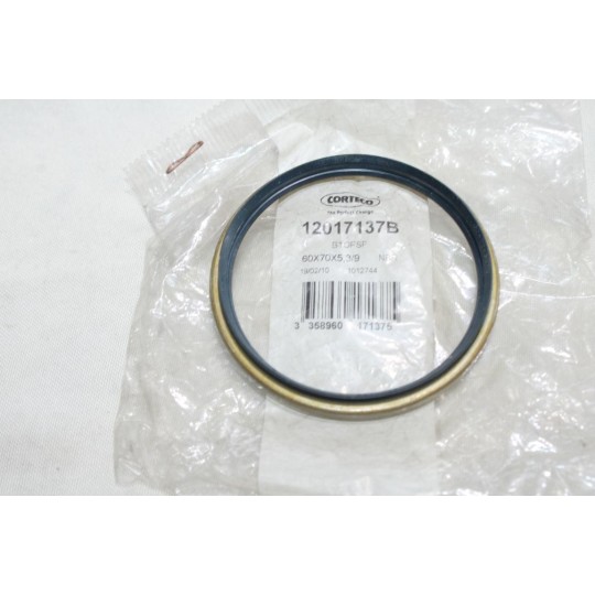 Joint spi torique de roulement de roue 60x70x5.3/9 Corteco 12017137B pour renault trafic 1 