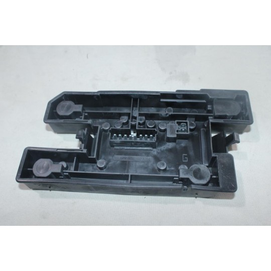 Platine porte ampoule de feu lanterne arriere gauche Valeo 084340 pour renault clio 1 