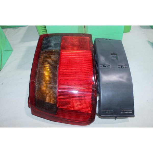 Feu lanterne arriere gauche Valeo 084522 ARV77 pour citroen ZX 